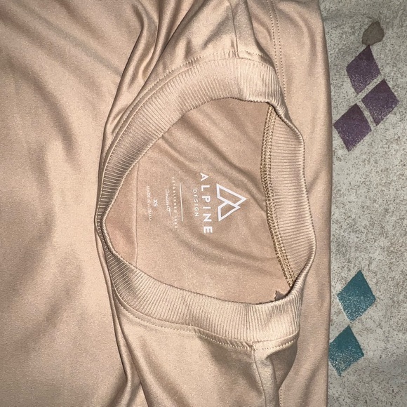 Alpine Top - Picture 2 of 3